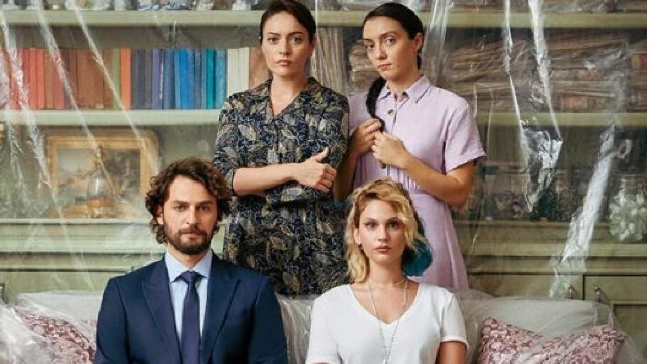 مسلسل شقة الابرياء الحلقة 11 مدبلجة